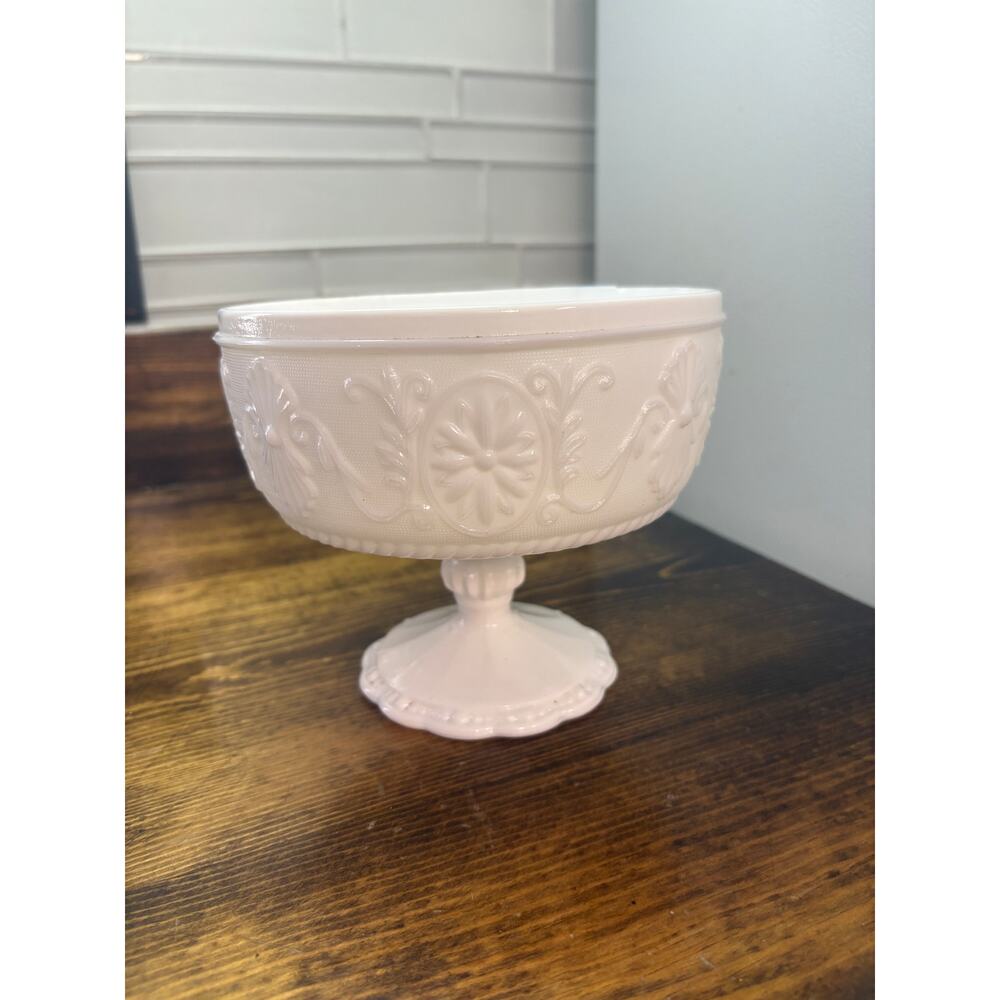 White Decorative‎ Dish